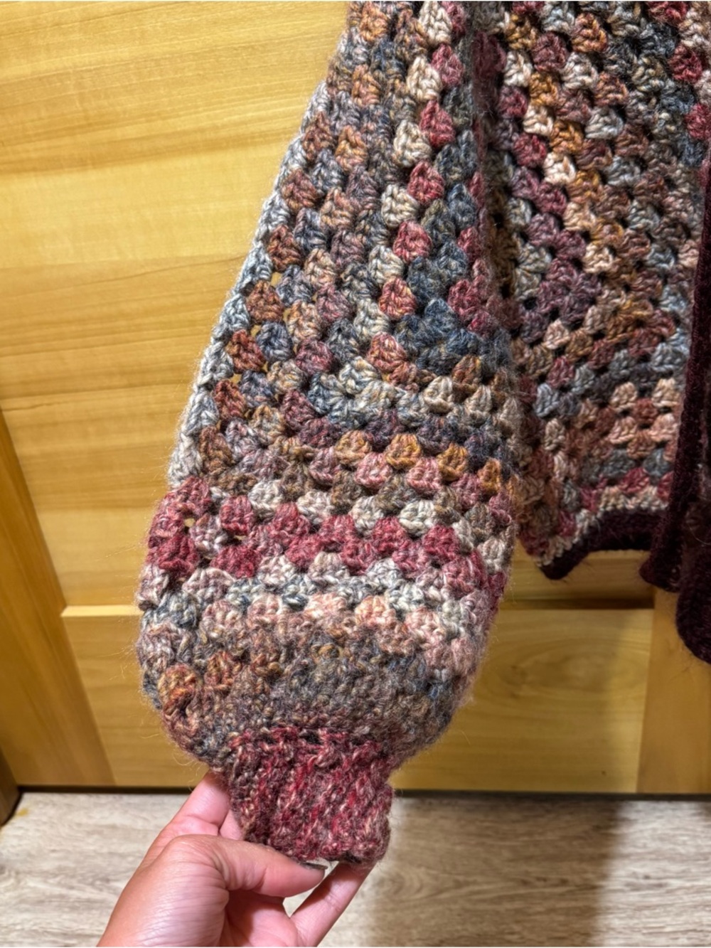 Handmade crochet cardigan size S - Picture 6 of 8
